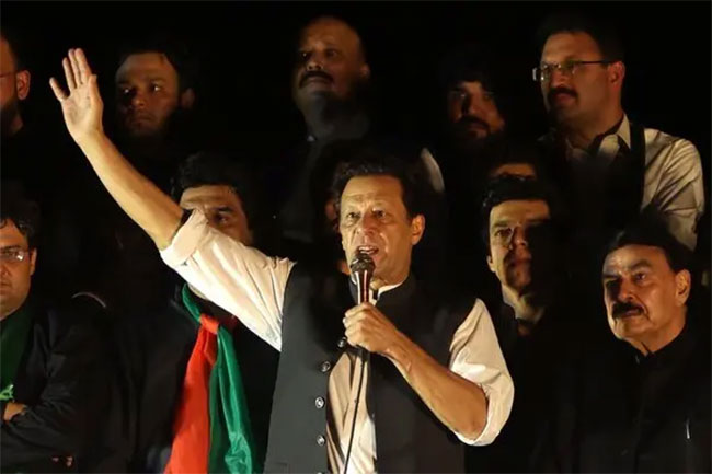 Police file terrorism charges against Pakistans Imran Khan