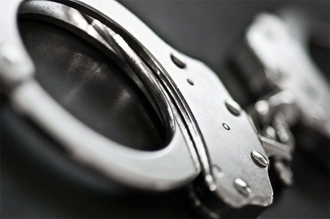 Woman nabbed with smuggled in gold and cigarettes