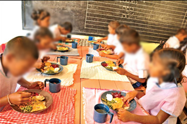 Govt to provide wholesome lunch to 1 million more schoolchildren