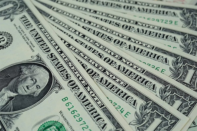 Sri Lanka sees increase in workers remittances in Sep