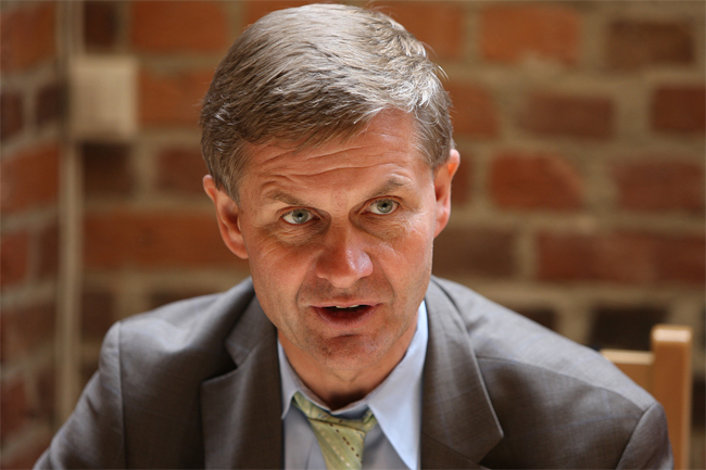 Sri Lanka very vulnerable to climate change: Erik Solheim