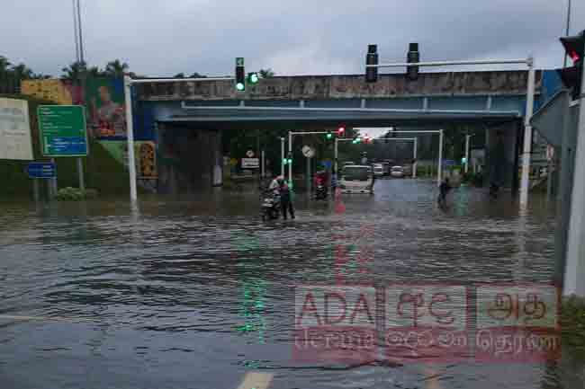 Welipenna interchange of Southern Expressway flooded