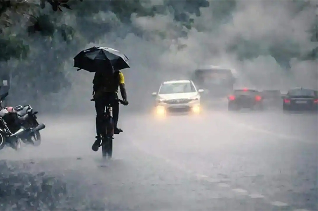 Heavy rainfall above 100mm expected in three provinces