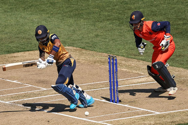 Sri Lanka bats first in must-win game against Netherlands