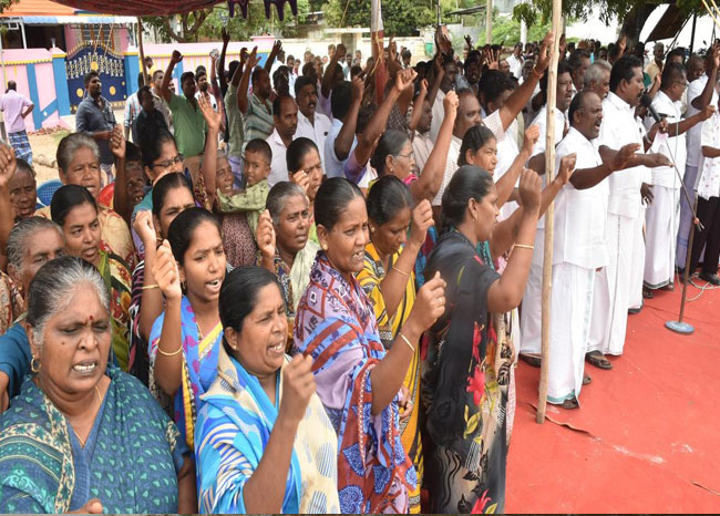 Protest in Tamil Nadu against the arrest of Indian fishermen by Sri Lanka Navy