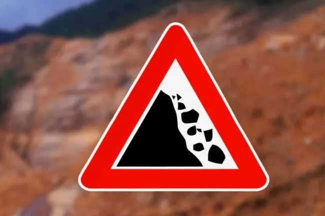 Landslide early warning issued for seven districts