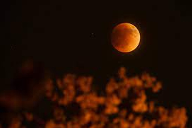 Blood Moon lunar eclipse visible today