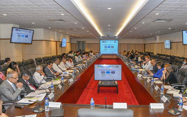 Discussion with World Bank representatives on future development plans of Sri Lanka