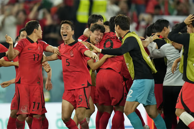 South Korea through to World Cup final 16 after beating Portugal