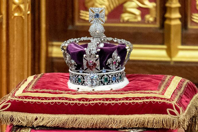 UKs historic crown to be modified for King Charles IIIs coronation