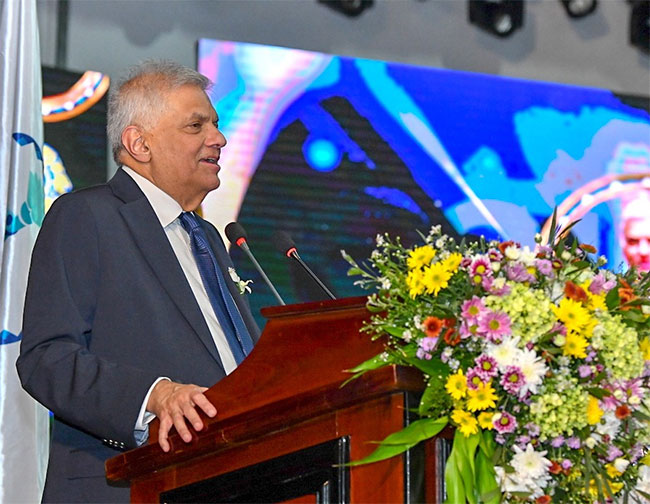 President emphasizes importance of youth participation in finding solutions for current crisis