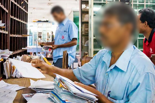 Leave of all postal staff cancelled  Postmaster General