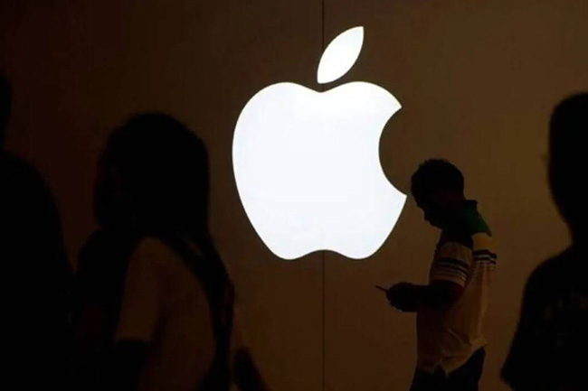 Australia takes aim at Apple, Microsoft over child protection online