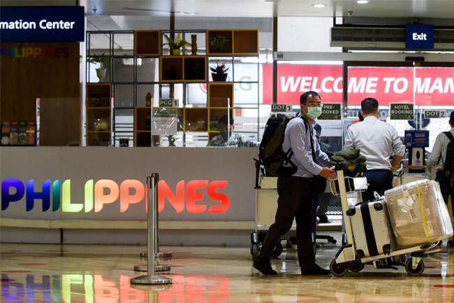 Power outage forces Philippines to suspend flights, shut airspace