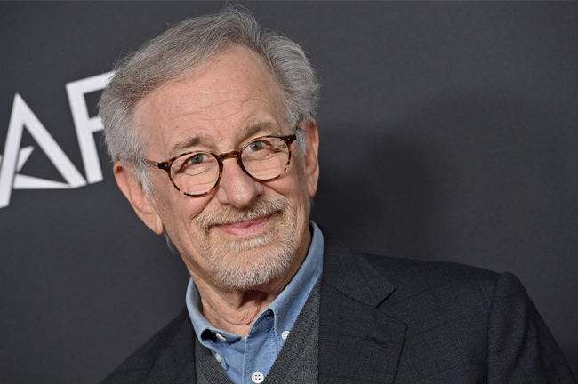 Steven Spielberg wins big as Golden Globes make comeback