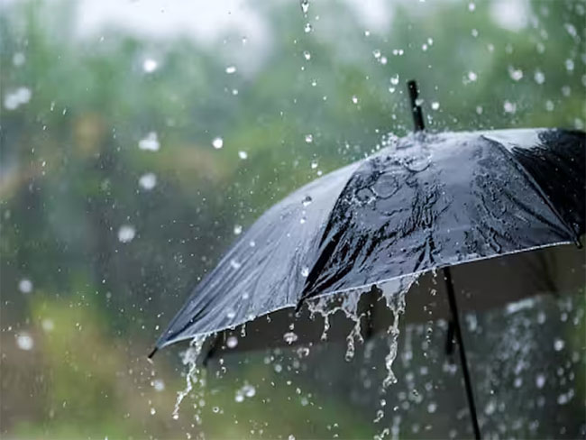 Fairly heavy showers expected in several provinces