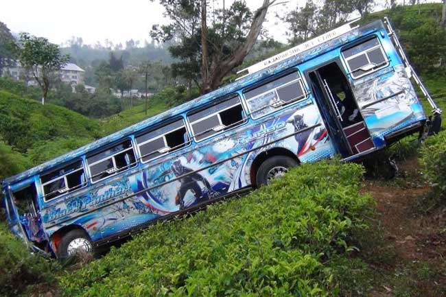 Bus driver arrested over fatal collision in Nanu Oya