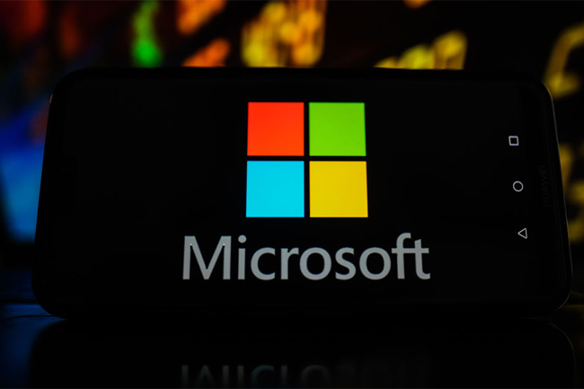 Microsoft Outlook, Teams down for thousands of users
