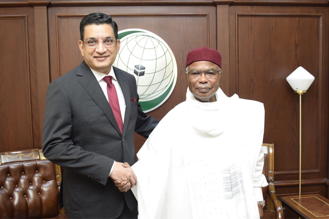 Sri Lanka discusses prospects for enhancing cooperation with OIC
