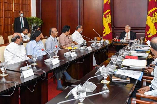President chairs discussion on future activities of Sinhala Cultural Institute