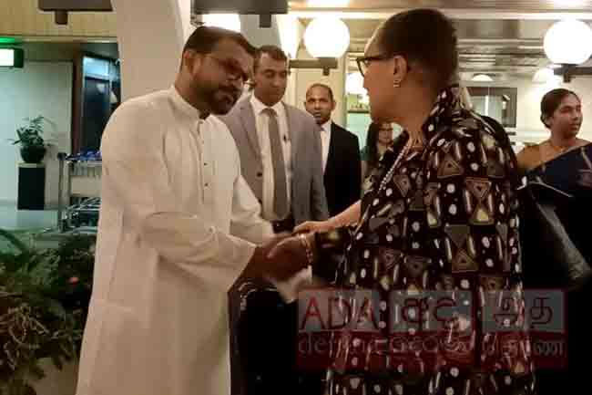 Commonwealth Secretary-General arrives in Sri Lanka 