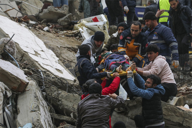 Death toll from earthquakes in Turkey and Syria surpasses 5,000