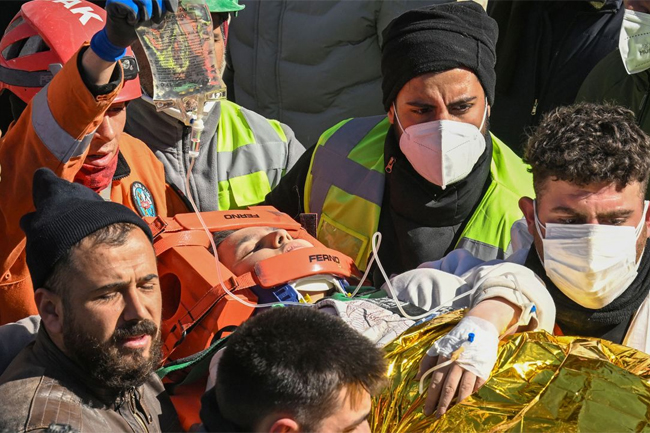 Three survivors pulled alive from rubble in Turkey, more than 248 hours ...