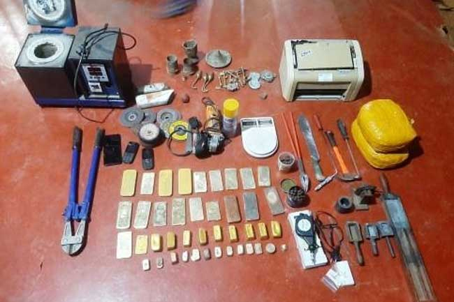 STF busts counterfeit gold racket; two arrested