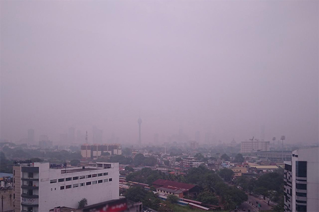 Air quality drops to unhealthy level in Colombo