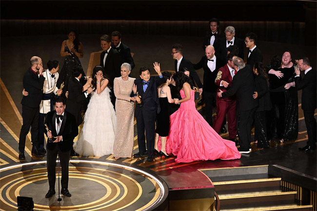 ‘Everything Everywhere All at Once’ sweeps Oscars with seven awards
