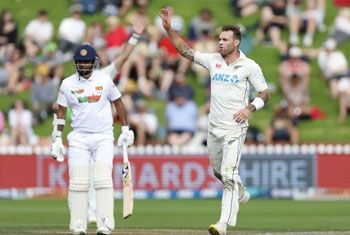 Sri Lanka holds out as New Zealand chases win in 2nd test