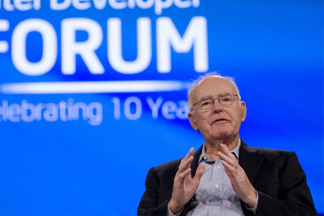 Intel co-founder Gordon Moore dies at 94