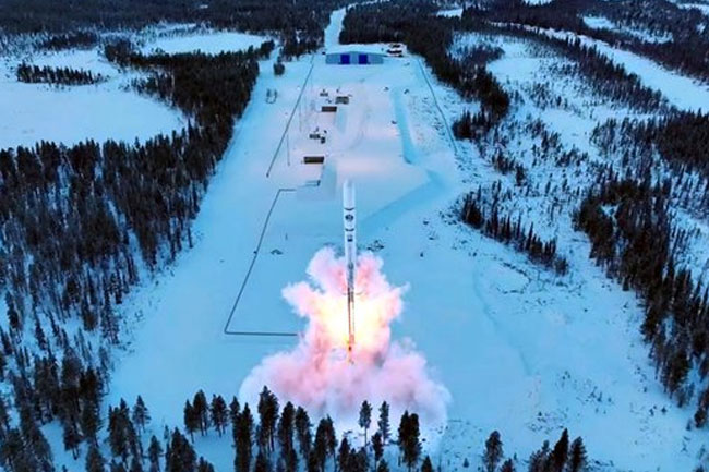 Sweden launches research rocket, accidentally hits Norway