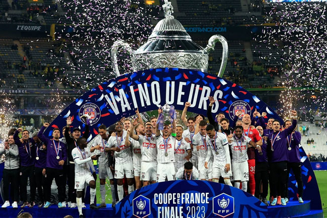 Toulouse demolish Nantes to win first French Cup in 66 years