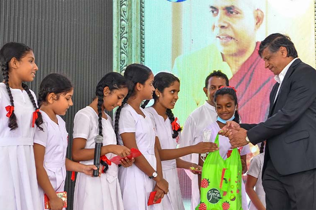 Buddhaloka Sadhu Nada Seela Samadhi Program held at Shangri-La Green