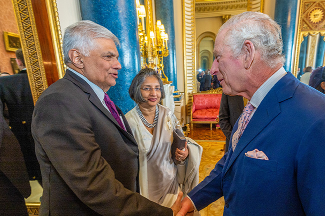 President urges Commonwealth leaders to strengthen connectivity through digitization