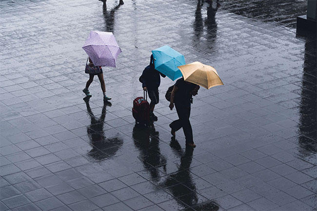 Showers expected in several provinces and districts