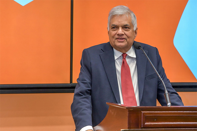 President Ranil vows to accelerate the program to digitize Sri Lanka