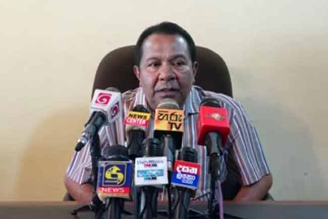 S.B. Dissanayake says state mechanism is no longer functioning properly