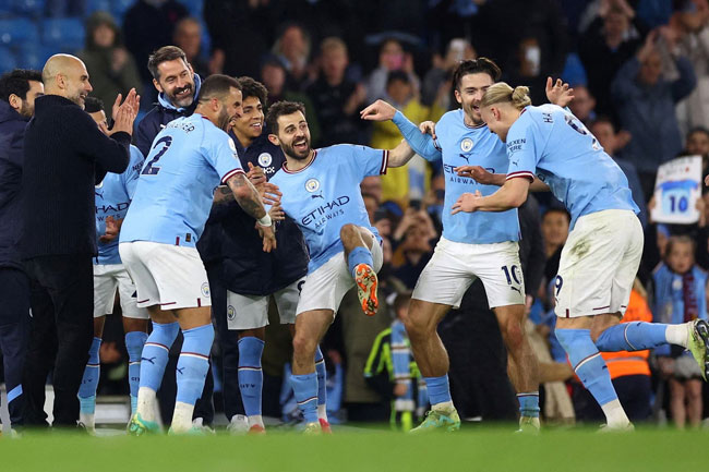 Manchester City Win Premier League Title As Arsenal Lose 3996