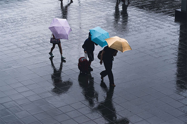 Several spells of showers expected in parts of the country