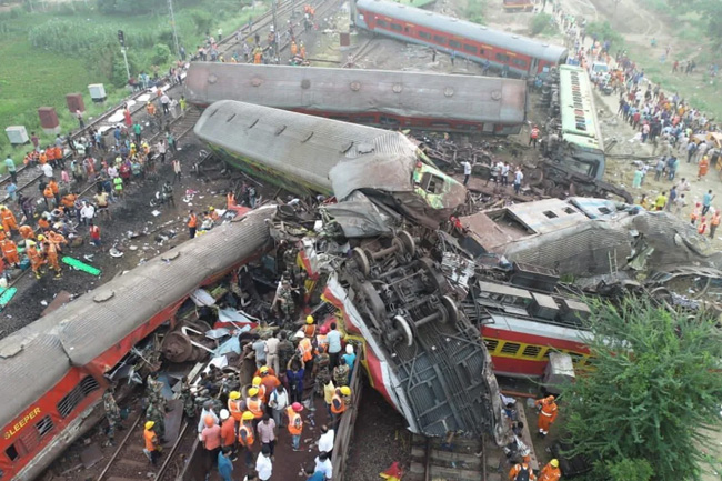 Over 280 killed in deadly Odisha crash, PM Modi vows punishments 