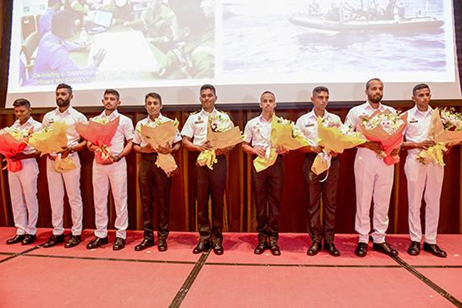 China felicitates Sri Lanka Navy divers of capsized vessels rescue operation