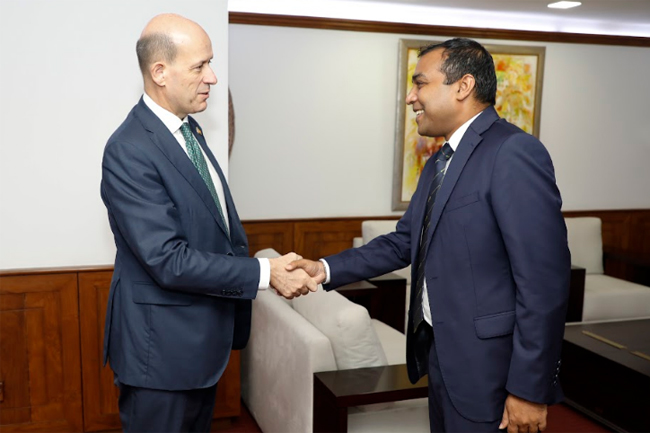Sri Lanka in talks with France on establishing a maritime training school