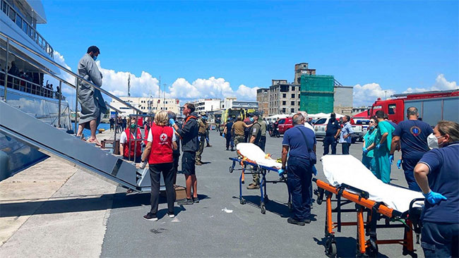 79 dead and over 100 rescued from sunken migrant ship off Greek coast