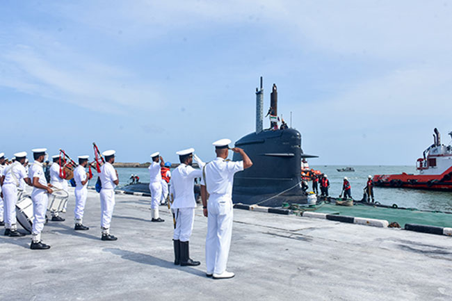 Indian naval submarine and Pakistani ship visit Sri Lanka at same time