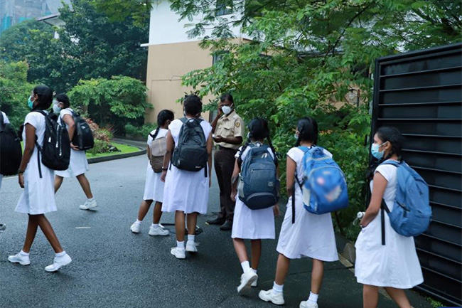 School uniform tweak in Western Province to counter dengue