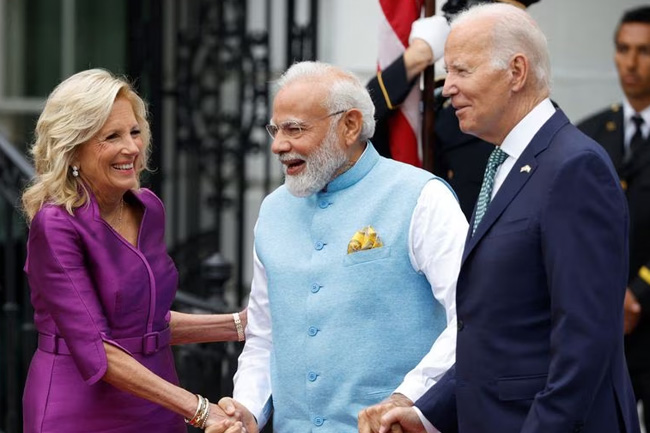 Biden welcomes Modi with White House pomp, GE seals India deal