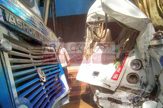 Two passenger buses collide injuring 20 in Eheliyagoda