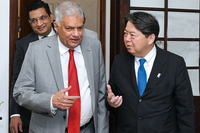 Japanese Foreign Minister meets with President Wickremesinghe